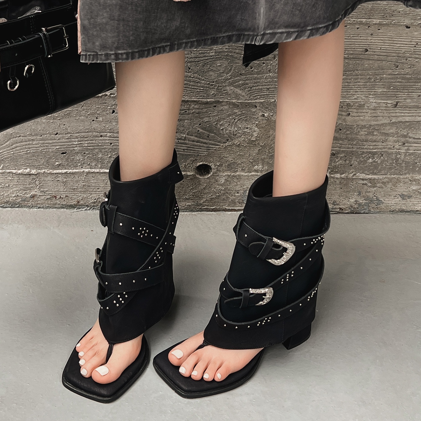Street Fashion Female - 25 New Summer Vintage Buckles Fried